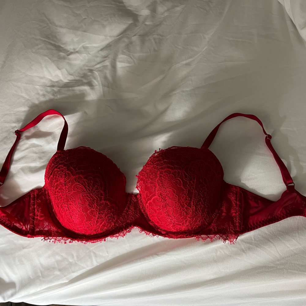 Victoria’s Secret Red Lace Bra